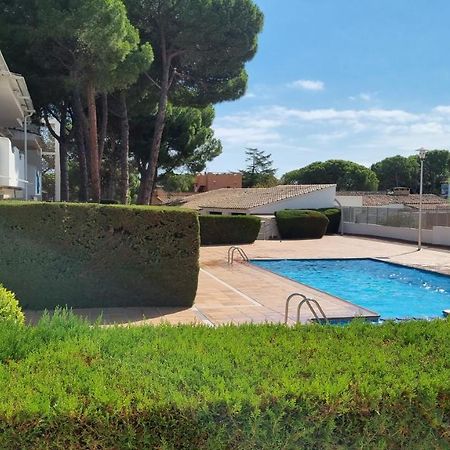 Apartamento Familiar Con Piscina Y Wifi L' Escala Luaran gambar