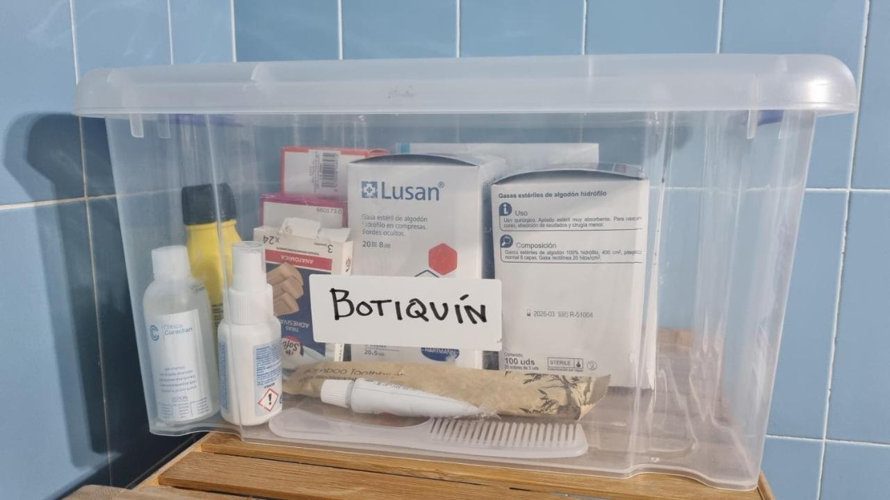 Apartamento Familiar Con Piscina Y Wifi L' Escala Luaran gambar