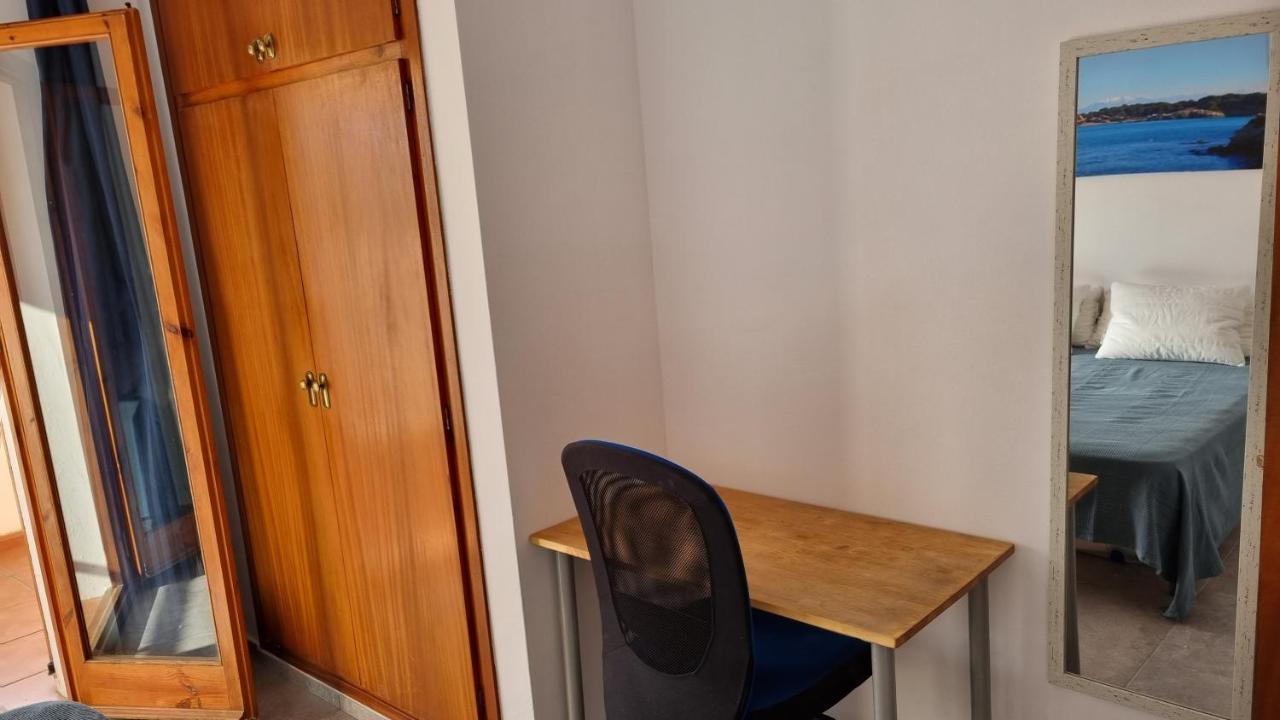 Apartamento Familiar Con Piscina Y Wifi L' Escala Luaran gambar