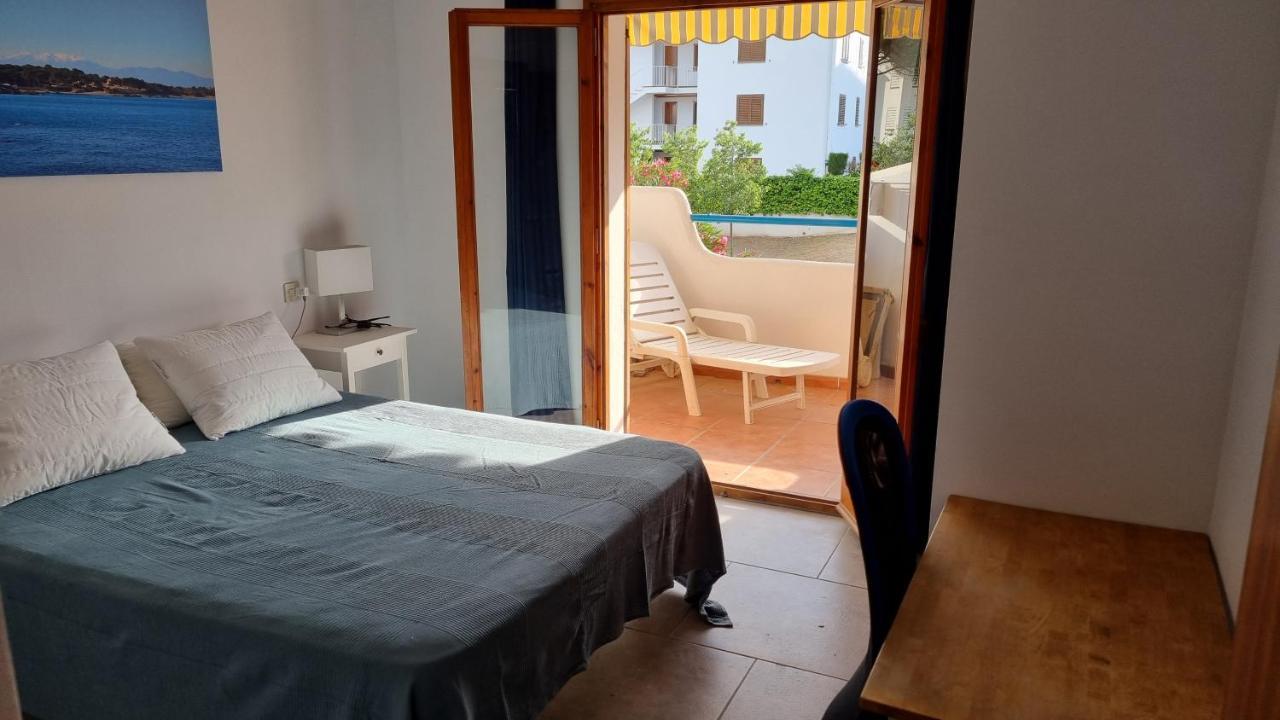 Apartamento Familiar Con Piscina Y Wifi L' Escala Luaran gambar
