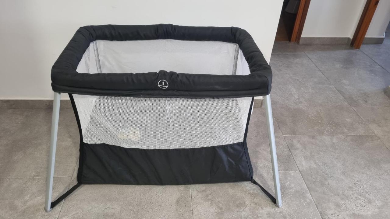 Apartamento Familiar Con Piscina Y Wifi L' Escala Luaran gambar